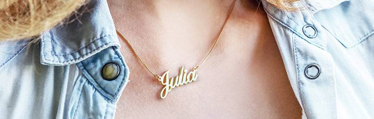 Julia Name necklace Julia Name necklace