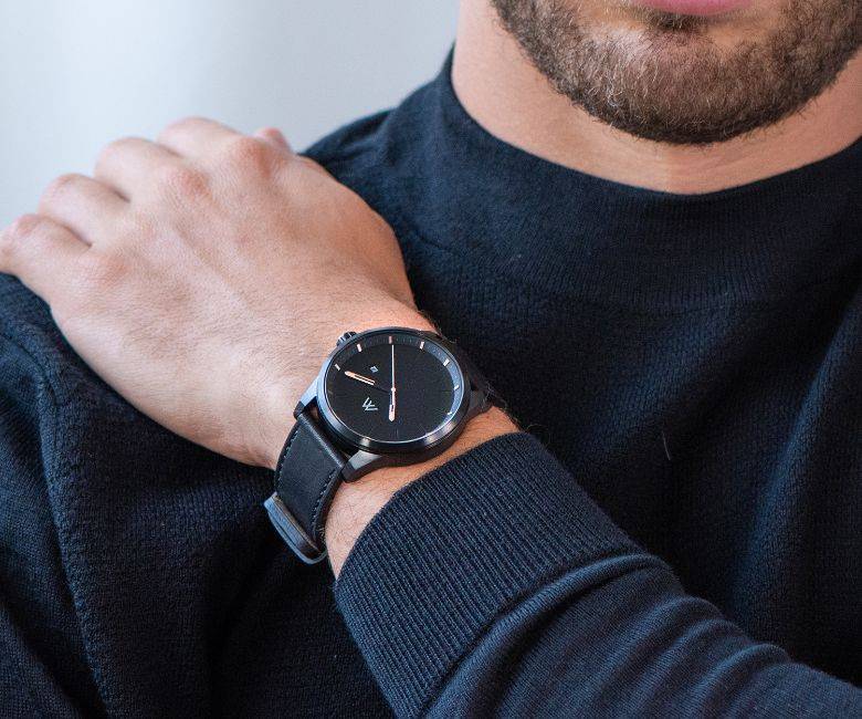Odysseus Day Date Minimalist Leather Strap Watch in Black for Dad