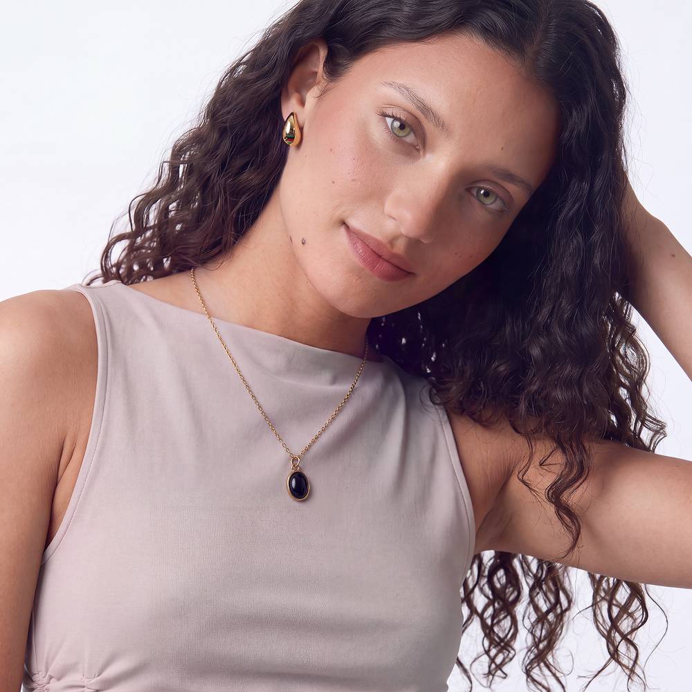 Black Cabochon Pendant Necklace in Gold Plating-2 product photo