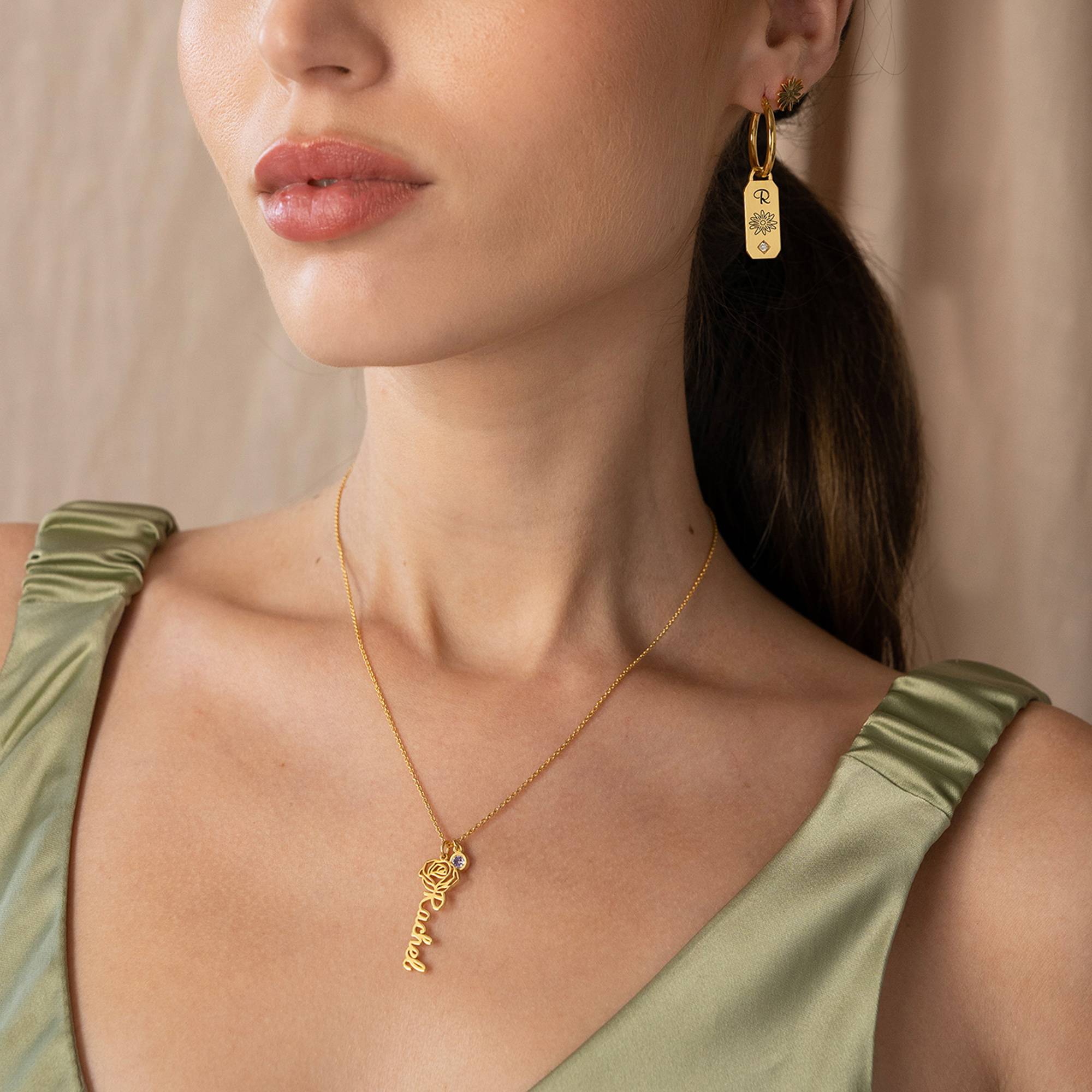 Blooming Birth Flower Name Necklace in 18K Gold Plating-2 Blooming Birth Flower Name Necklace in 18K Gold Plating-2 product photo