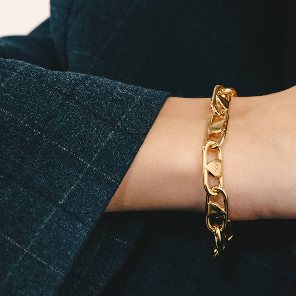 Chunky Linked Hearts Initial Bracelet in Gold Finish-2 Chunky Linked Hearts Initial Bracelet in Gold Finish-2 product photo