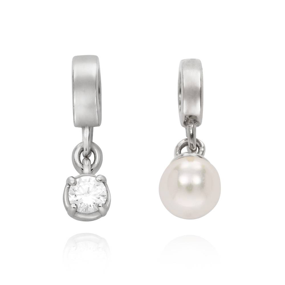 Linda Vertical Name Necklace with Pearl in Sterling SIlver-2 product photo