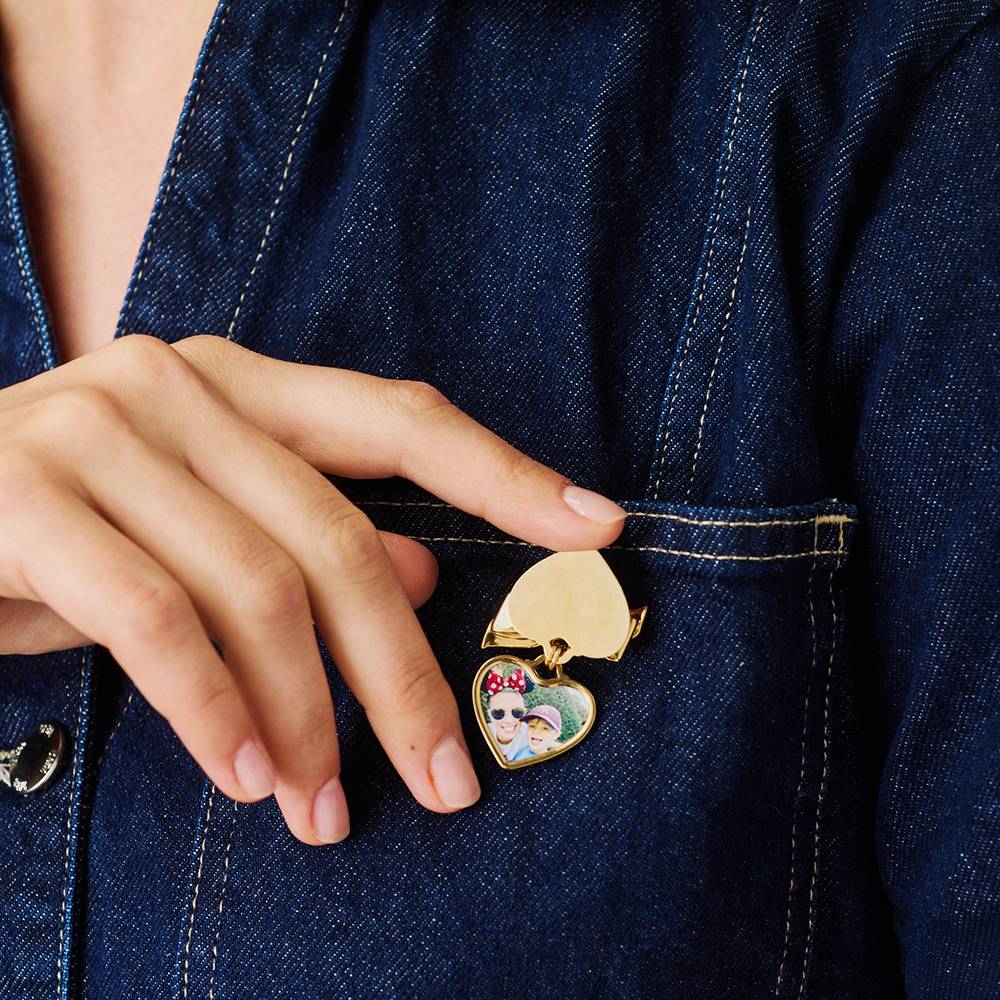 The Sweetheart Brooch in Gold Plating with 0.05CT Diamond-4 The Sweetheart Brooch in Gold Plating with 0.05CT Diamond-4 product photo