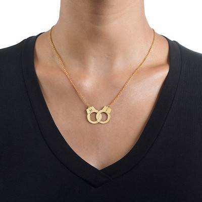 Handcuff Initial Necklace in 18K Gold Plating-1 product photo
