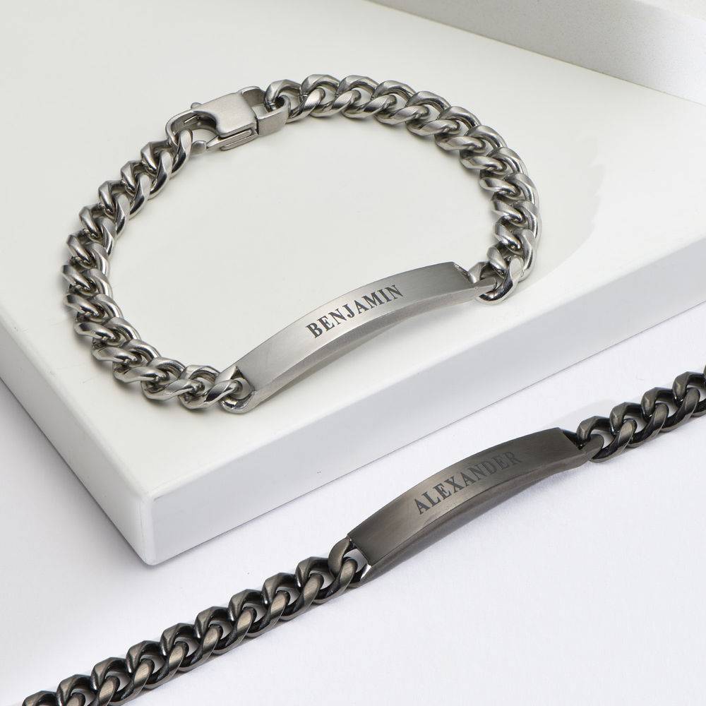Men's Curb Chain ID Bracelet in Black Stainless Steel-4 product photo