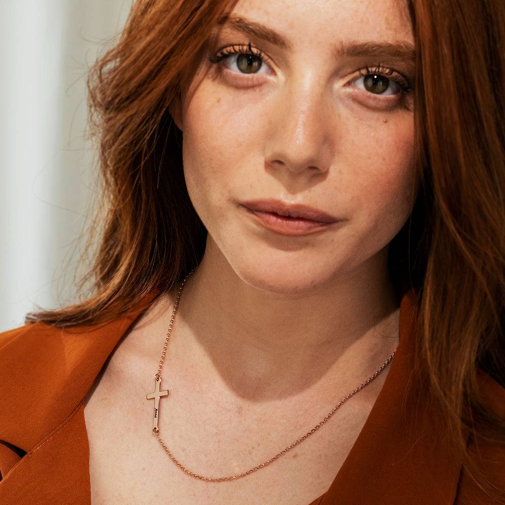 Side Cross Necklace in 18K Rose Gold Plating-4 product photo