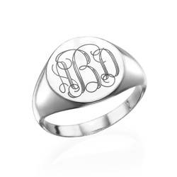 Signet Ring with Engraved Monogram for Women in Sterling Silver